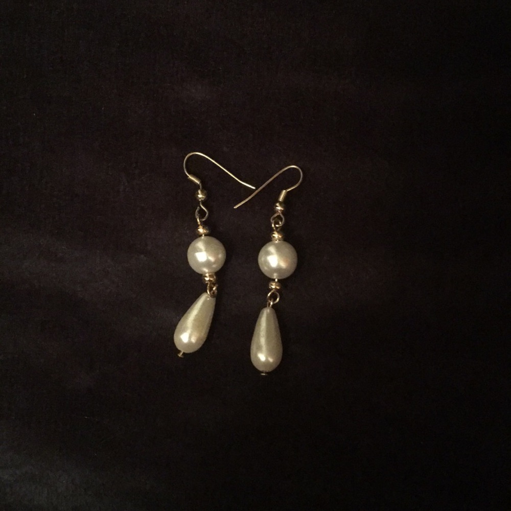 Costume earrings - faux pearl and gold